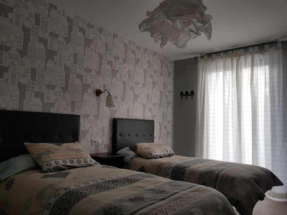 Serendipia Apartamentos 3 Логроньо Екстериор снимка
