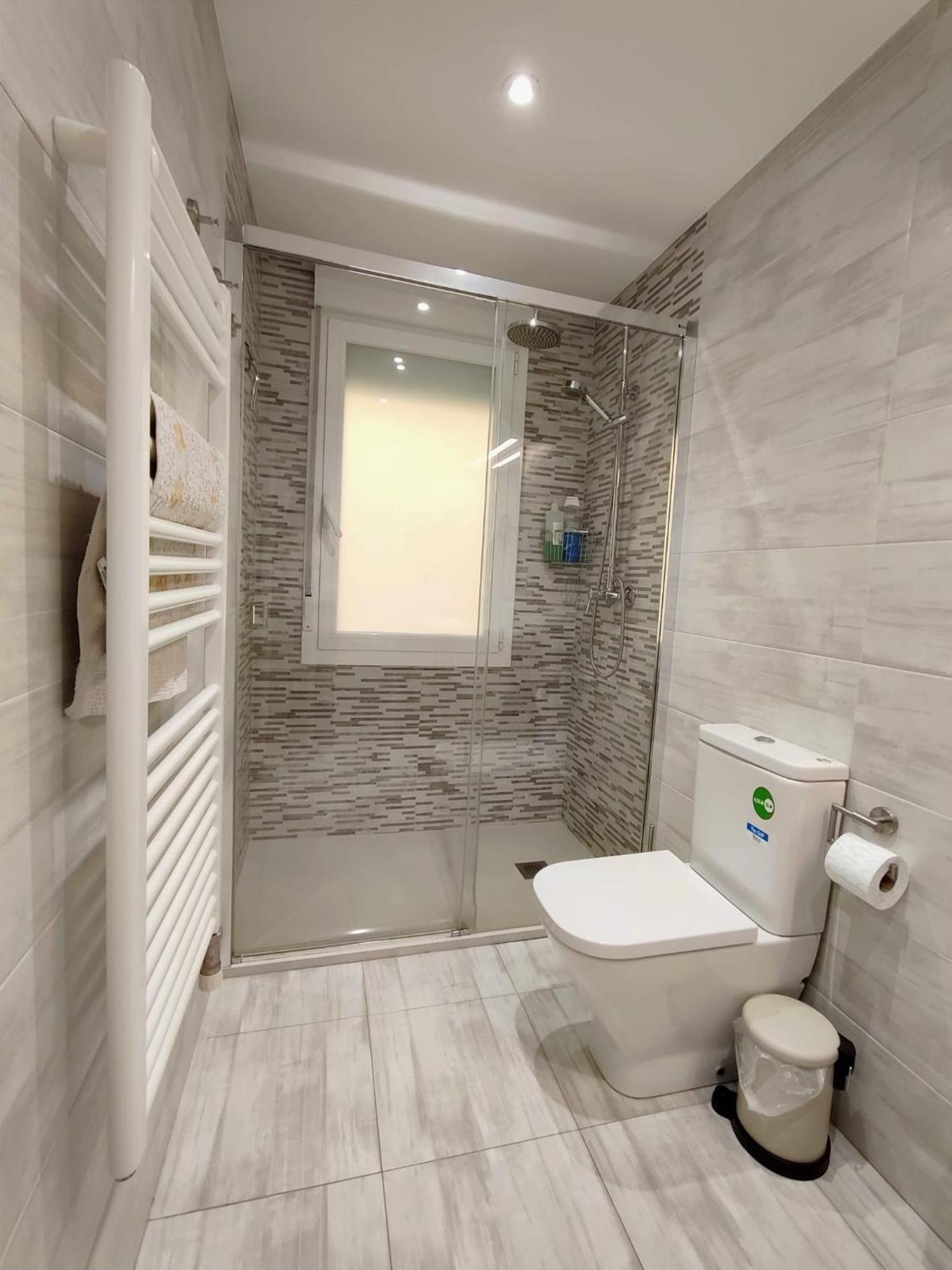 Serendipia Apartamentos 3 Логроньо Екстериор снимка